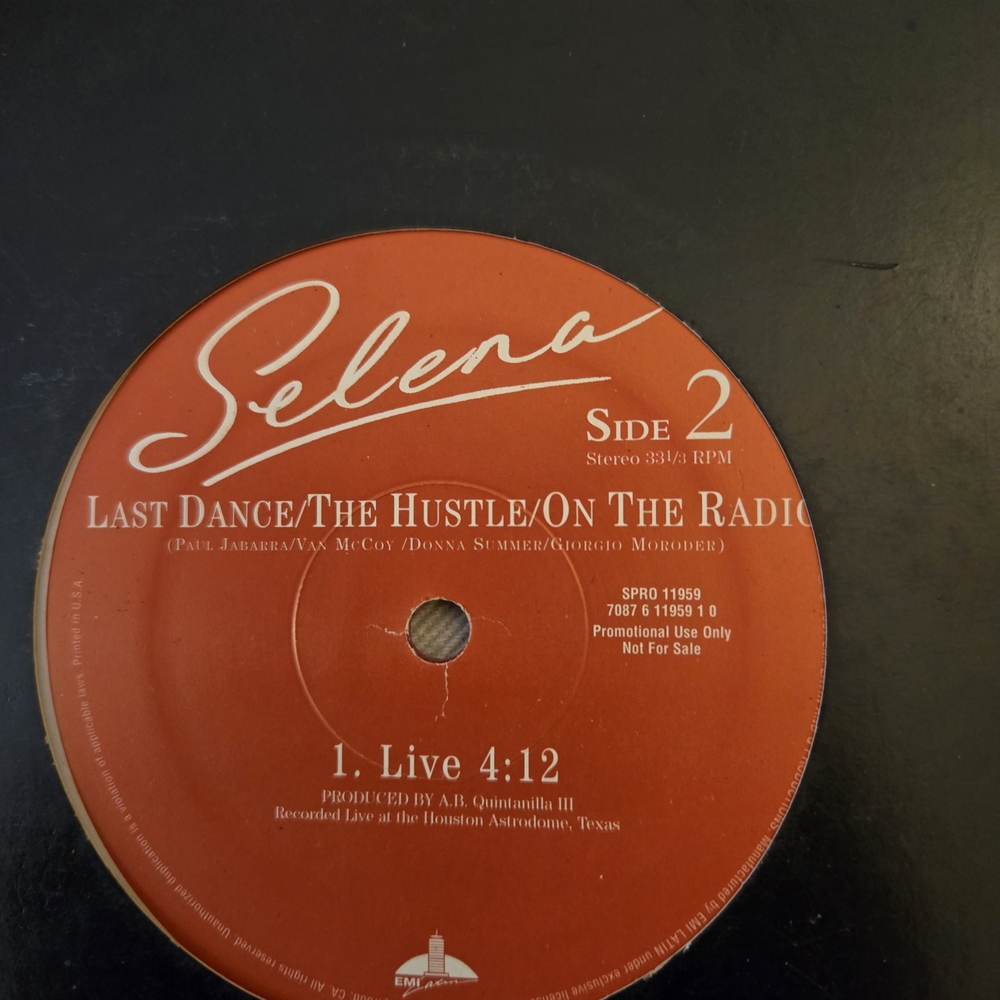 Selena Vinyl Record - Picture 4 of 4